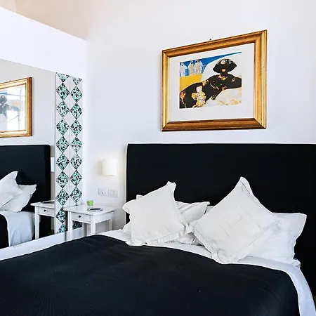 Donna Giulia, Luxury House 4* Salerno