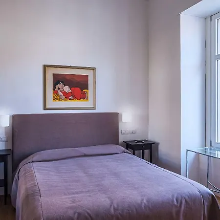 Donna Giulia, Luxury House Salerno